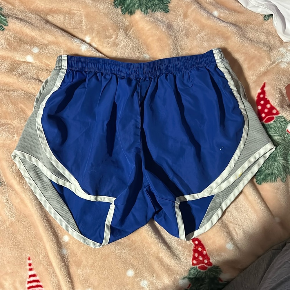 Athletic Running Shorts!! Size small perfect condition!!